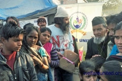 woolen clothes distributed near aiims delhi